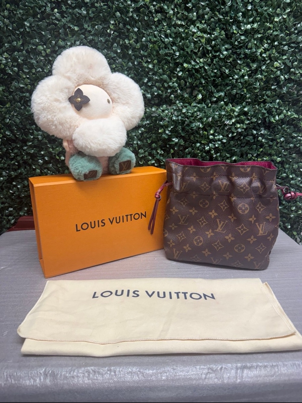 Louis Vuitton Noé Pouch Monogram